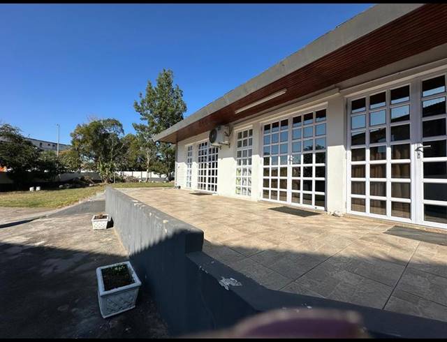 BUSINESS PROPERTY TO RENT IN MTHATHA CENTRAL